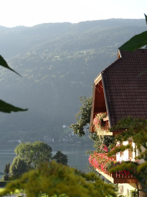 Pension Neuhof Осиах Екстериор снимка